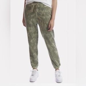 NWOT Alternative Apparel ECO Camo Jogger